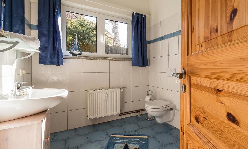 Appartement Haus Michel 02 à Born Extérieur photo